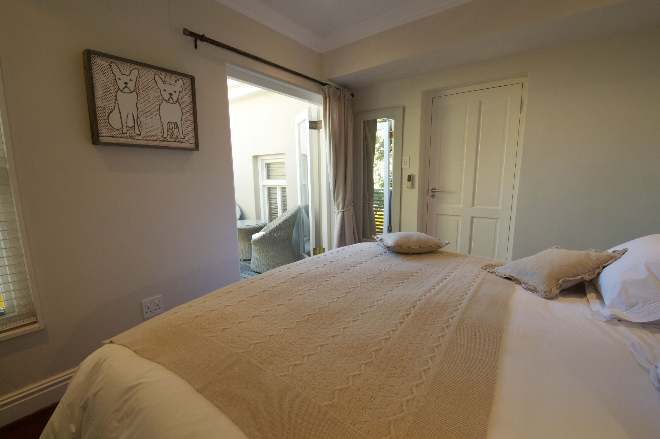 3 bedrooms, iron/ironing board, free WiFi, bed sheets