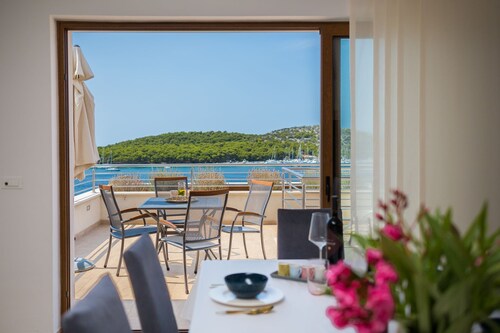 Luxury Villa Jasmin with Pool