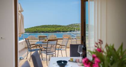 Luxury Villa Jasmin with Pool