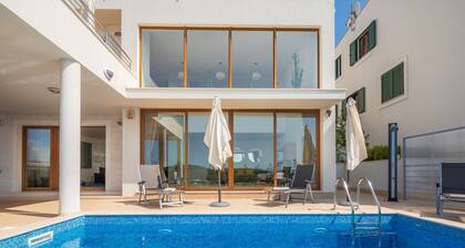 Luxusvilla Jasmin mit Pool