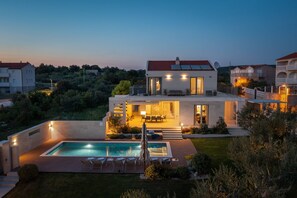 Exterior - Luxury Villa Cinderella with Swimming Pool (Primošten)