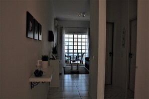 Smart TV, books - Apartment in Albufeira, Praia da Oura with pool and great location (Forte de São João)