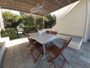 Outdoor dining -  Our small seafront paradise !!! (Akrata)