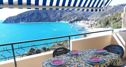 Holiday flat with amazing view