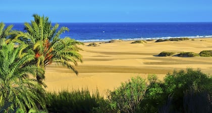 Modern Villa/Heated Private Pool & Garden/smart TV/WiFi/near Beach/Dunes/Shops