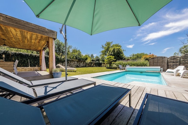 A heated pool - Del Teil, holiday home with heated pool + wifi (La Bachellerie)