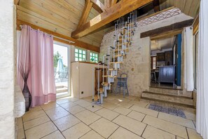 Interior - Del Teil, holiday home with heated pool + wifi (La Bachellerie)