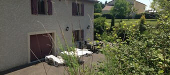 Rural house a few kilometers from the city.