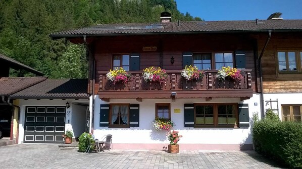 Esterni