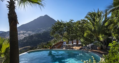 Hermosa, romántica, privada, pacífica villa con impresionantes vistas a Marruecos