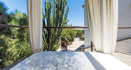 Lujosa cabaña canaria de Alquiler Vacacional, con jacuzzi, Wi-Fi, etc