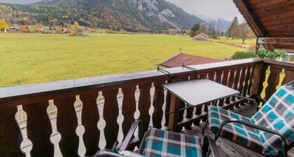 Ferienwohnung 63qm, Balkon, Wohnküche, 2 Schlafzimmer, max 4 Personen