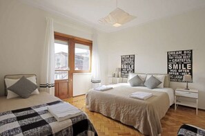 6 sovrum, strykjärn/strykbräda, wi-fi och sängkläder