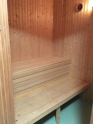 Sauna - Large house with space for two families in a stunning farmhouse  (Tranås)