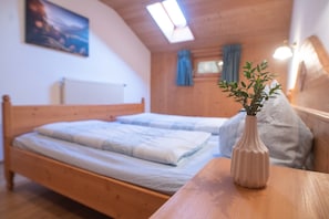 2 Schlafzimmer, Internetzugang, Bettwäsche
