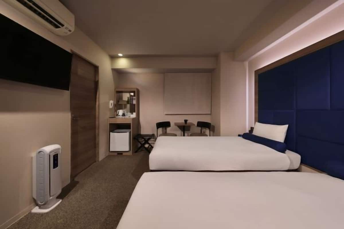 1 bedroom, down duvets, blackout curtains, iron/ironing board