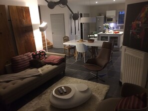 TV, video games, DVD player, stereo - house villa in Gouesnach near Benodet (Gouesnach)