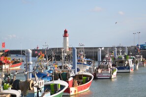 Marina - Promotion: House 6 pers, enclosed land 600m2, 400m beach, sea and shops (Saint-Denis-D'oléron)