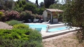 Pool - Beautiful villa with pool (Aumes)