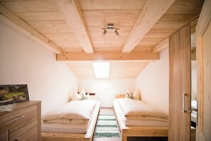 3 bedrooms, Internet, bed sheets - Ferienwohnung für 5 Personen, 1 Eltern- und 2 Kinderschlafzimmer, Balkon, 45 m² (Inzell)