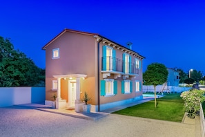 Exterior - Charming villa Marusha with private pool near Porec u. Rovinj (Jopi)