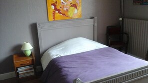 4 bedrooms, iron/ironing board, WiFi, bed sheets - Beautiful house with character (Ancemont)