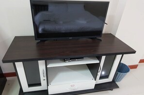 Desk, free WiFi - The Infinity 62 (Bangkok)