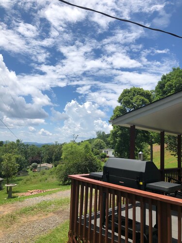 Mountain View Cottage #2