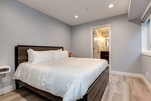 5 dormitorios, tabla de planchar con plancha, wifi gratis y ropa de cama
