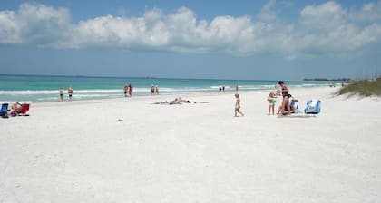 Gulf Beach Apartment - with Pool & Beach Access