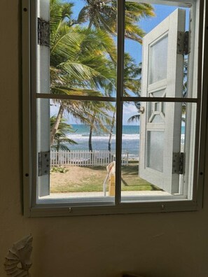 Interior - Cozy Beachfront Home in Patillas-Private Pool & Stunning Ocean Views-Sleeps 8 (patillas)