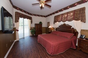 5 bedrooms, in-room safe, desk, iron/ironing board