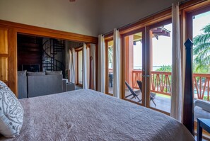 3 chambres, coffre-fort, fer et planche à repasser, lit de bébé portatif