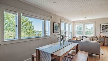 Télévision, chaßne hi-fi, espaces bureaux