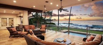 Kukui'ula Kai - Oceanfront Home with Pool and Large Lounge Area