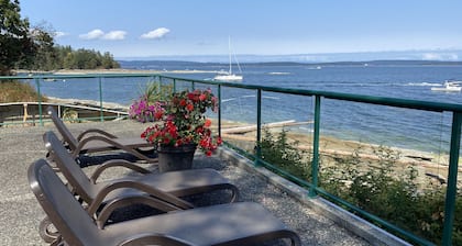 Oceanfront Seaside Vacay with stunning views at Inn of the Sea,Pool/Hot Tub/Dock
