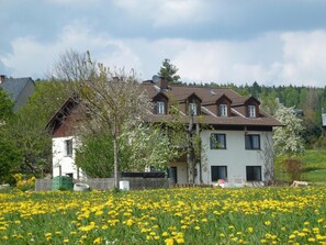 Exterior - Vacation in the Fichtelgebirge near Weißenstädter See, new thermal bath 6 -13 people (Kirchenlamitz)