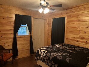 4 Schlafzimmer, kostenloses WLAN, Bettwäsche, Rollstuhlgeeignet