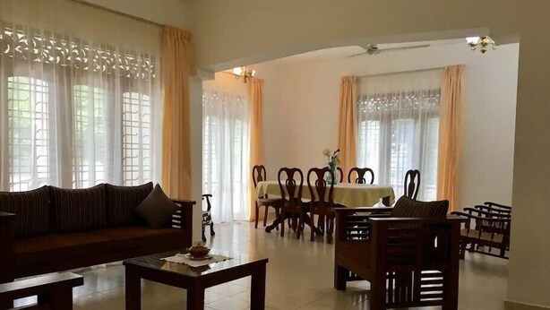 Exterior - white villa (Seeduwa - Katunayake)