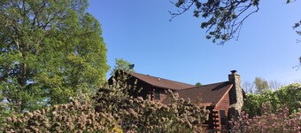 Beautiful Adirondack Lodge just 15 Minutes from Gore Mt ski area & Lake George