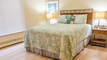 6 bedrooms, iron/ironing board, travel crib, free WiFi