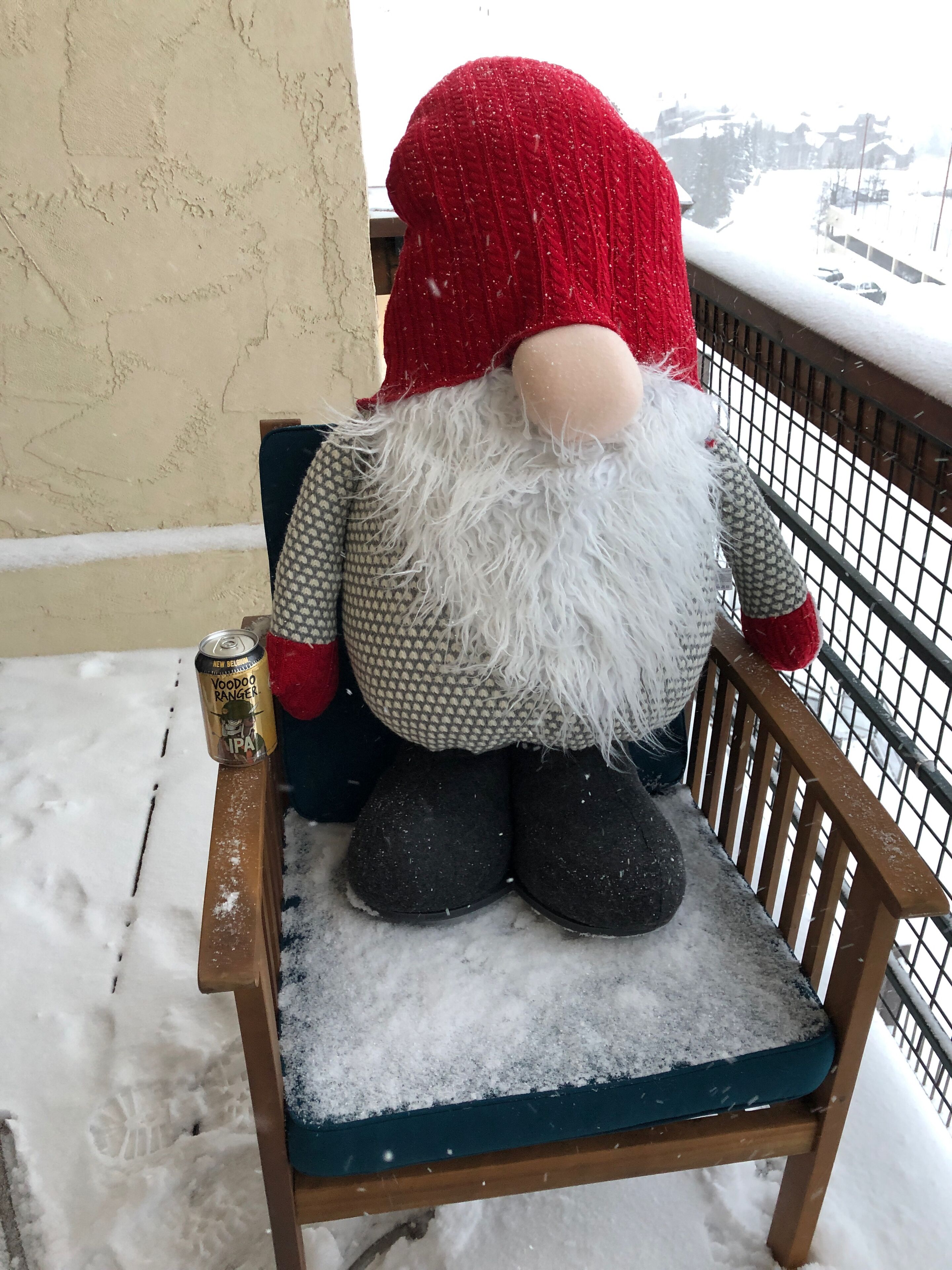 Come Experience SkiTopia-True Ski In/Out Condo Steps from the SilverQueen Lift