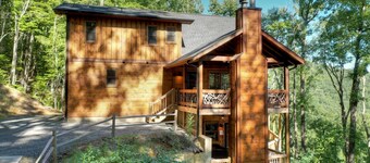 Sky High Lodge - A View Like No Other!!! - Blue Ridge, GA