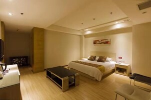 Shower, free toiletries, slippers