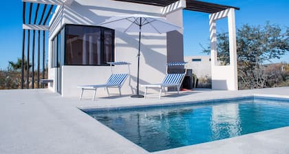 Don Cardon on upea upouusi nykyaikaisen tyylin koti