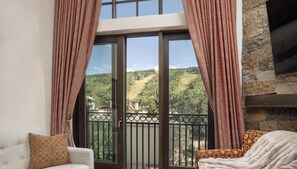 Flachbildfernseher, Kamin