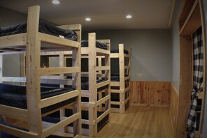 Free WiFi, bed sheets, wheelchair access