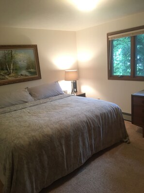 4 bedrooms, free WiFi, bed sheets