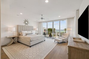 3 bedrooms, iron/ironing board, WiFi, bed sheets - Gulf View Condo, Beach Front Pool and Access - Viridian 203 Above Surfing Deer (Santa Rosa Beach)