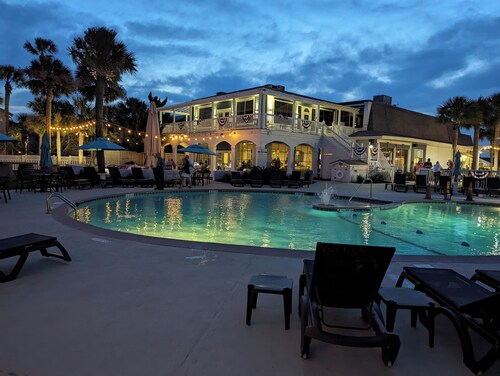 Aug specials! Ocean Views! 5 stars, Great beach. Cards, Cart incl, 1200 savings!